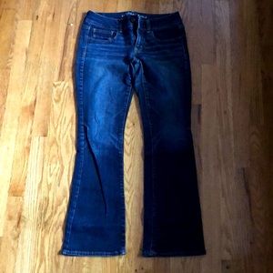 BOOTCUT AMERICAN EAGLE JEANS SIZE 6 SHORT STRETCH